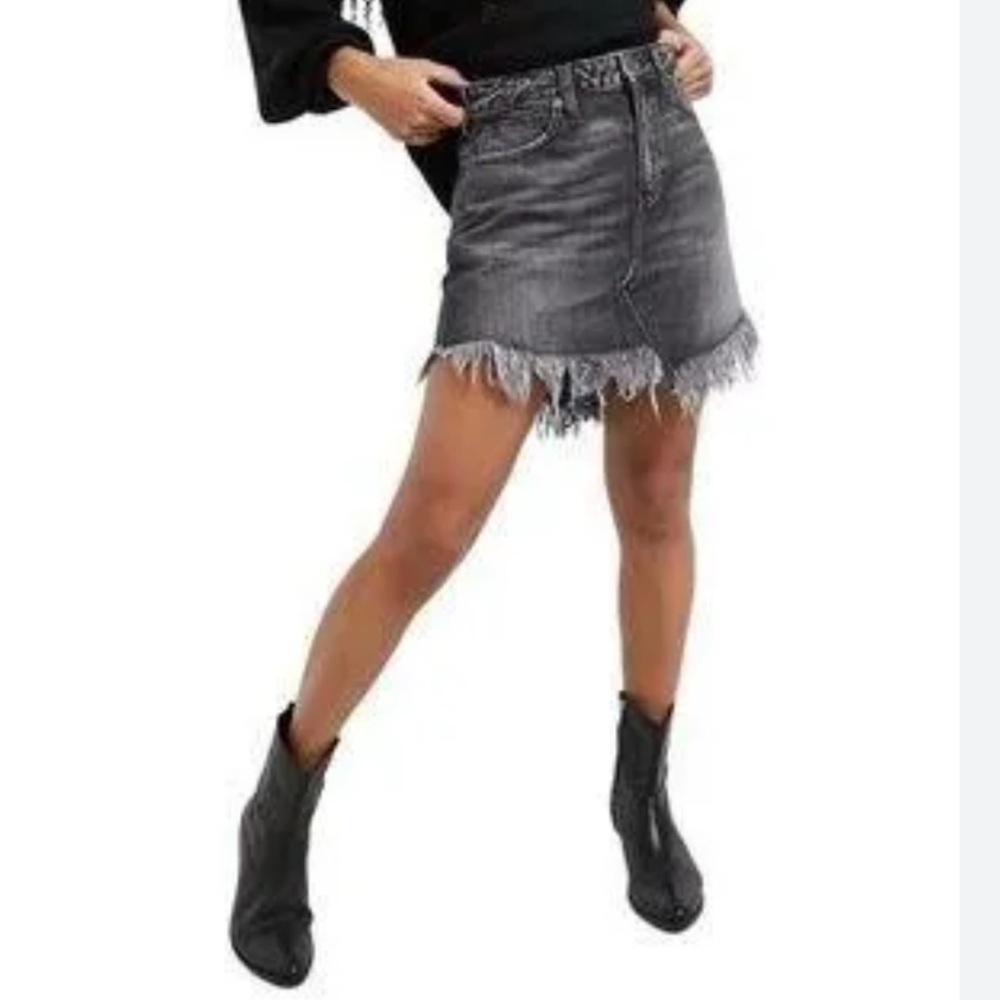 We Theβ Free Denim Maverick Frayed Mini Skirt